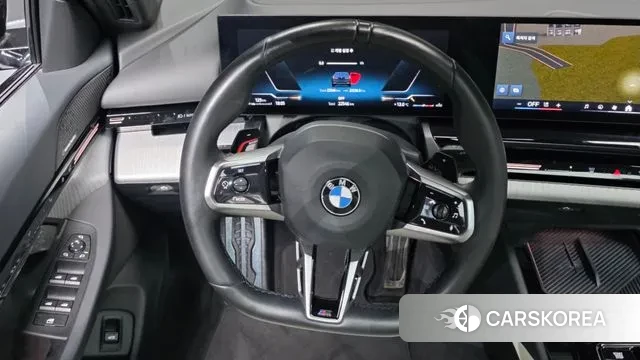 BMW 5 Series (G60) 2024 Черный из Кореи, фото 3