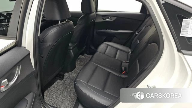 Kia Come New K3 2021 Белый из Кореи, фото 3