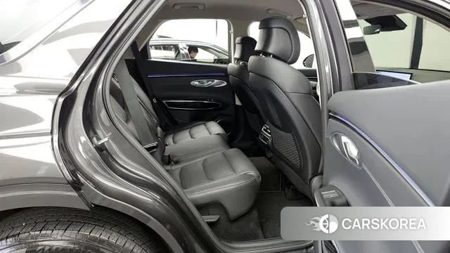 Genesis GV70 2024 Серый из Кореи, фото 3