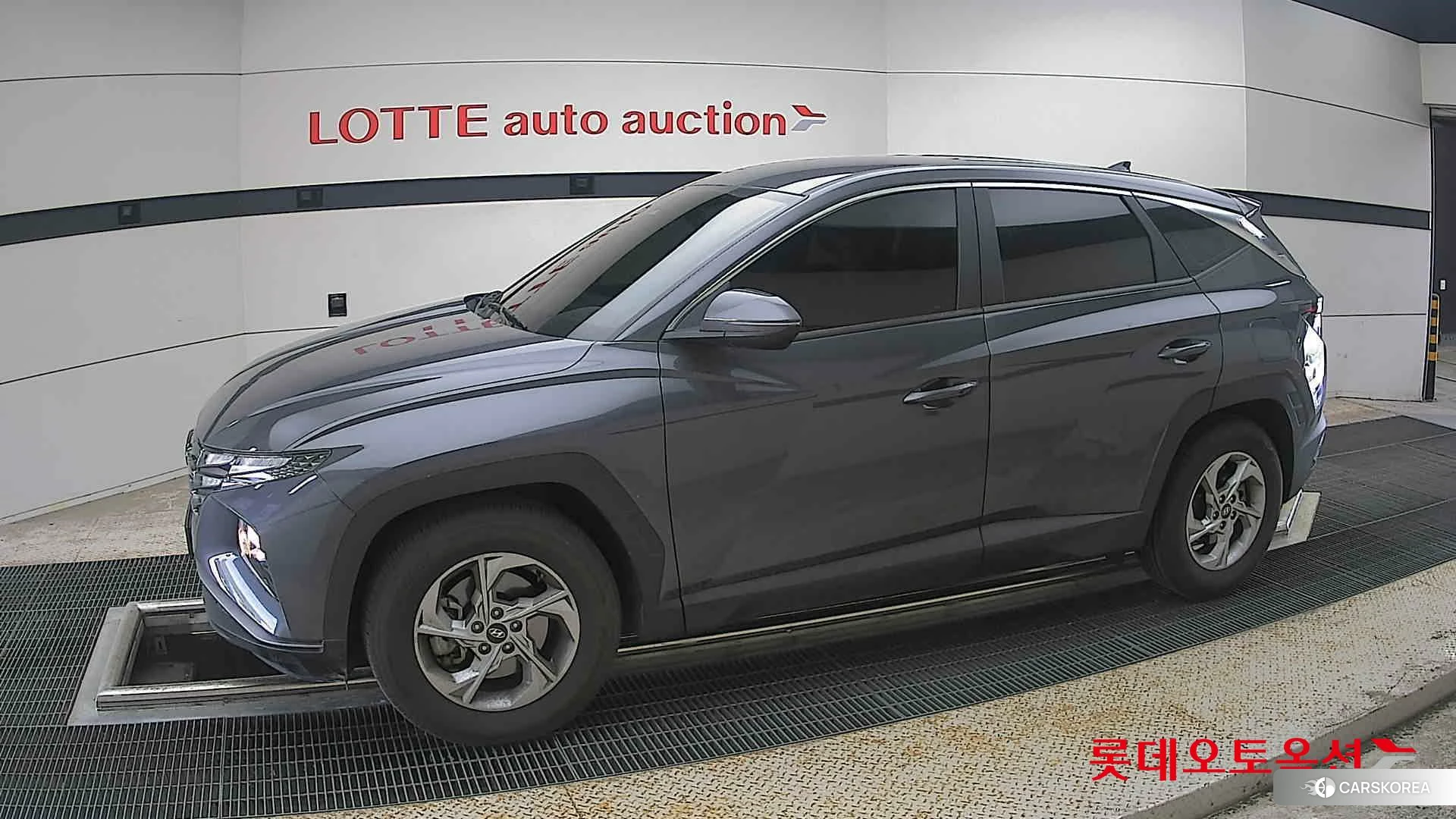 Hyundai Tucson 2022 Titanium Grey Metallic из Кореи, фото 3
