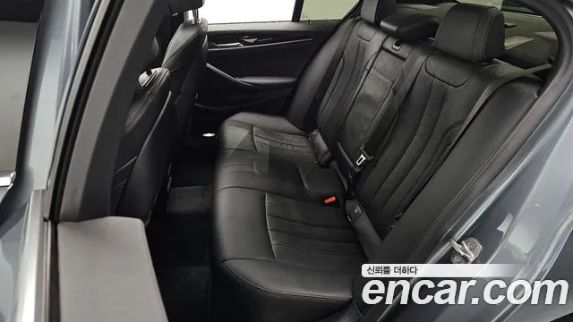 BMW 5 Series (G30) 2020 Серый из Кореи, фото 3