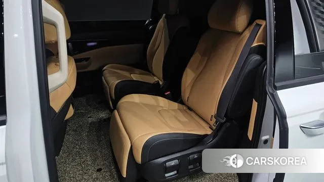 Kia Carnival 4th generation 2023 Белый из Кореи, фото 3