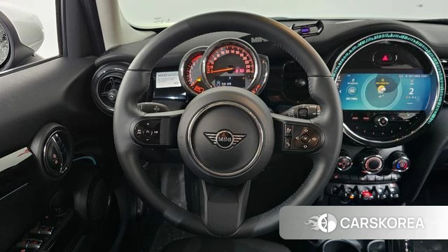 Mini Cooper 2022 Серебристо-серый из Кореи, фото 3