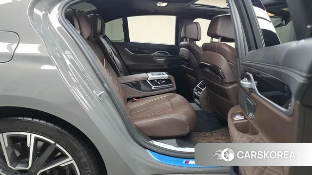 BMW 7 Series (G11) 2021 Серый из Кореи, фото 3