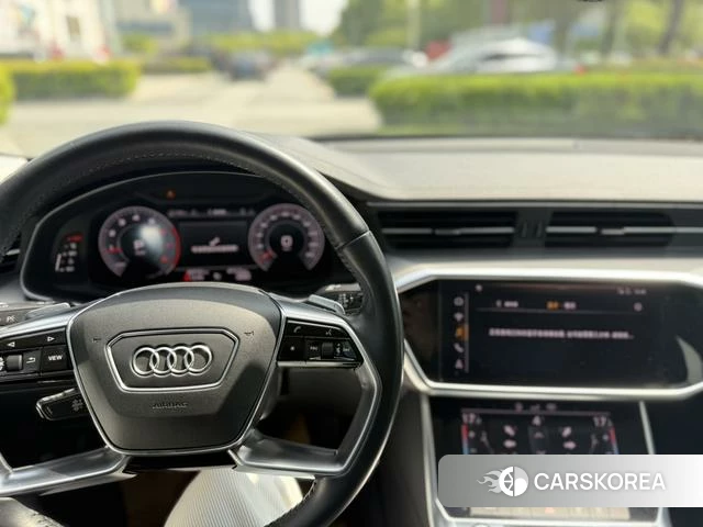 Audi A6 (import) 2020 Черный из Китая, фото 3
