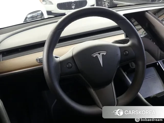 Tesla Model 3 2020 Белый из Кореи, фото 3