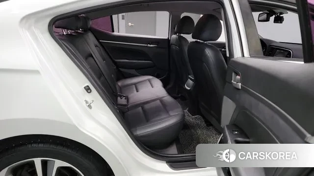 Hyundai Avante AD 2018 Белый из Кореи, фото 3
