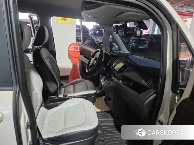 Kia The New Kia Ray 2024 Жемчужный цвет из Кореи, фото 3