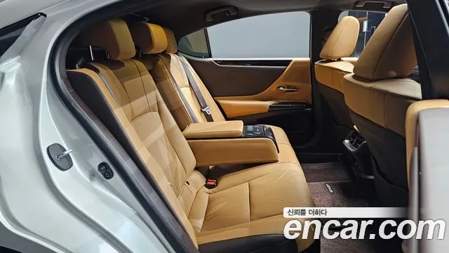 Lexus ES300h 7th generation id 2906919 из Кореи 3