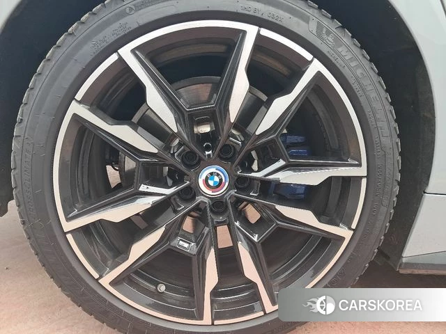 BMW i4 2023 Другое из Кореи, фото 3
