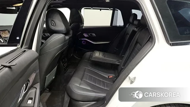 BMW 3 Series (G20) 2022 Белый из Кореи, фото 3