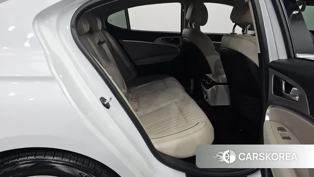 Genesis G70 2018 Белый из Кореи, фото 3