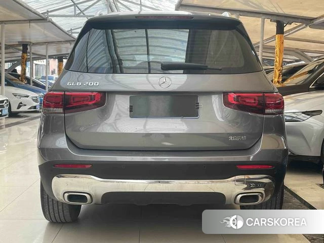 Mercedes-Benz GLB 2023 Темно-серый из Китая, фото 3
