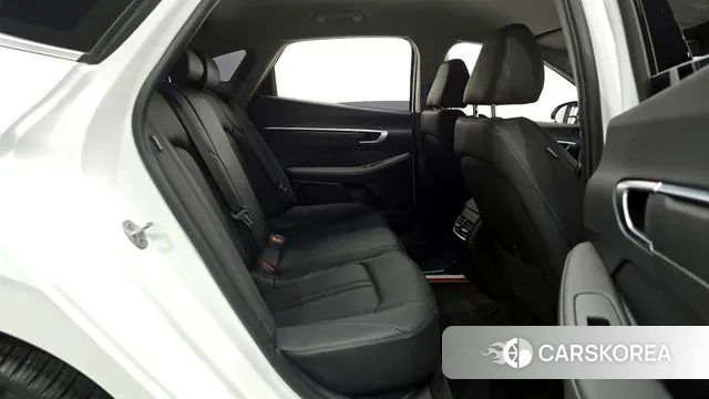 Hyundai Sonata D Edge (DN8) 2023 Белый из Кореи, фото 3