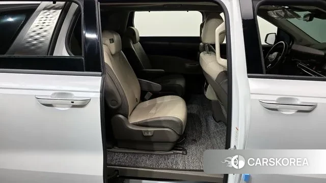 Kia The New Carnival 4th Generation 2024 Белый из Кореи, фото 3