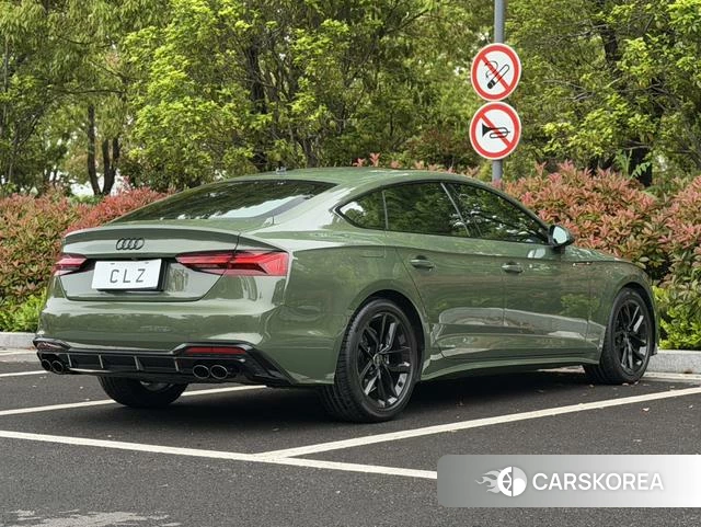 Audi A5 2022 Зеленый из Китая, фото 3