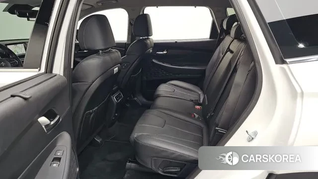 Hyundai The New Santa Fe 2023 Белый из Кореи, фото 3