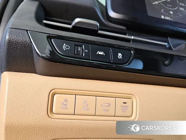 Kia Carnival 4th generation 2023 Белый из Кореи, фото 3