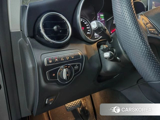 Mercedes-Benz GLC-Class X253 2018 Черный из Кореи, фото 3
