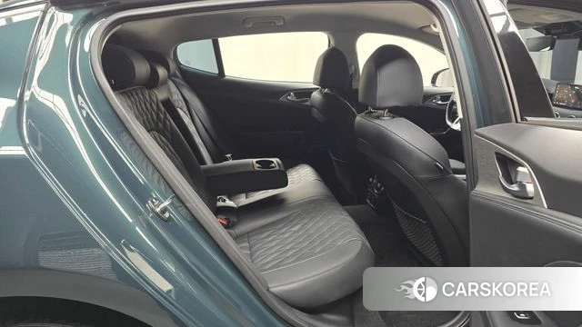 Kia Stinger Meister 2022 Темно-зеленый из Кореи, фото 3