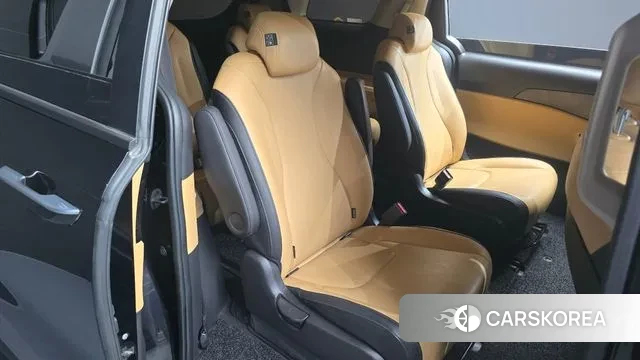 Kia Carnival 4th generation 2022 Черный из Кореи, фото 3