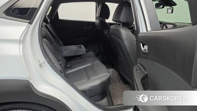Hyundai Kona 2019 Белый из Кореи, фото 3