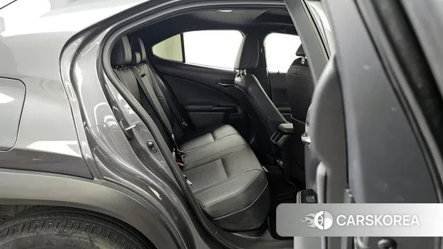 Lexus UX300e 2022 Серый из Кореи, фото 3