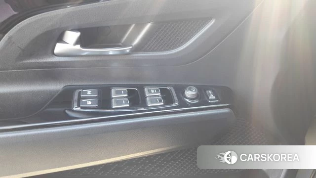 Ssangyong Beautiful Korando 2019 Серый из Кореи, фото 3