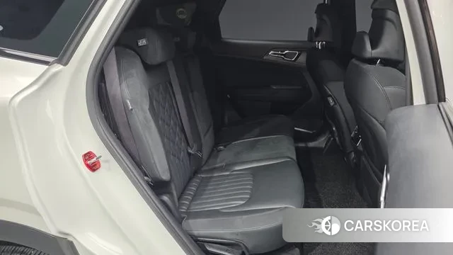 Kia Sportage 5th Generation 2023 Белый из Кореи, фото 3