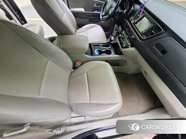 Kia The New Carnival 2020 Черный из Кореи, фото 3