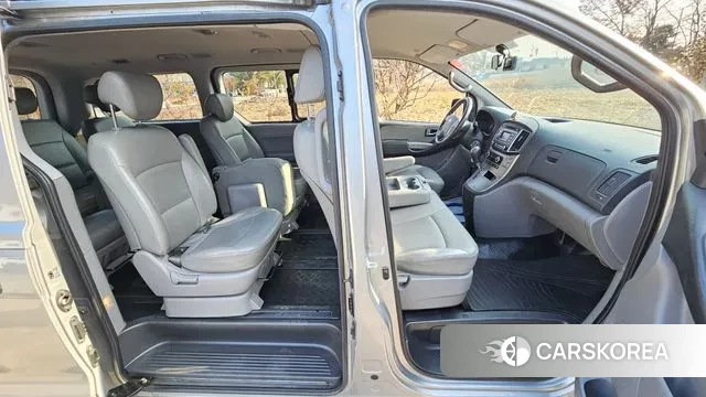 Hyundai The New Grand Starex 2018 Серебряный из Кореи, фото 3