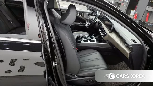 Kia K8 2022 Черный из Кореи, фото 3