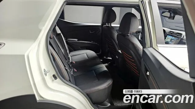 Ssangyong The New Tivoli 2023 Белый из Кореи, фото 3