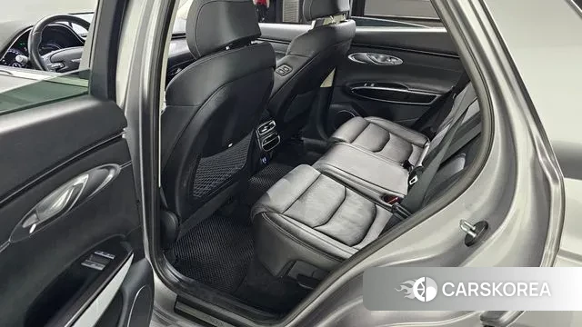 Genesis GV70 2021 Серебристо-серый из Кореи, фото 3