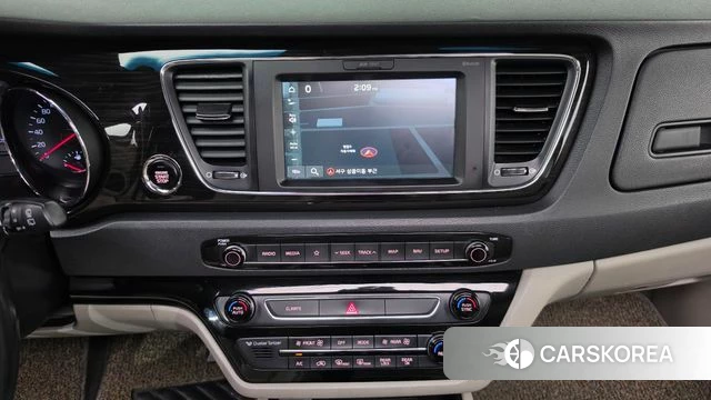 Kia The New Carnival 2018 Серый из Кореи, фото 3