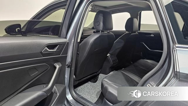 Volkswagen 7th Generation of Jetta 2021 Серый из Кореи, фото 3