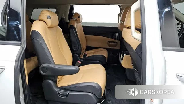 Kia Carnival 4th generation 2022 Белый из Кореи, фото 3