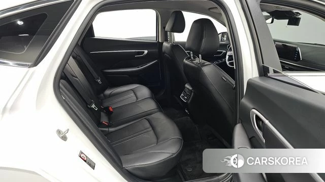 Hyundai Sonata Hybrid (DN8) 2022 Белый из Кореи, фото 3