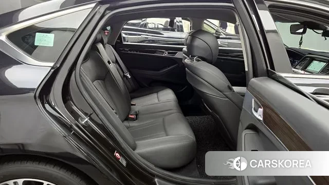 Genesis G80 2018 Черный из Кореи, фото 3