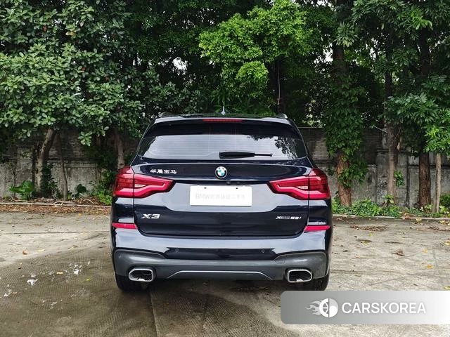 BMW X3 2021 Черный из Китая, фото 3
