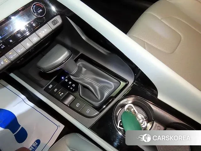 Hyundai The New Avante (CN7) 2024 Серый из Кореи, фото 3