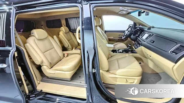 Kia All New Carnival 2018 Черный из Кореи, фото 3