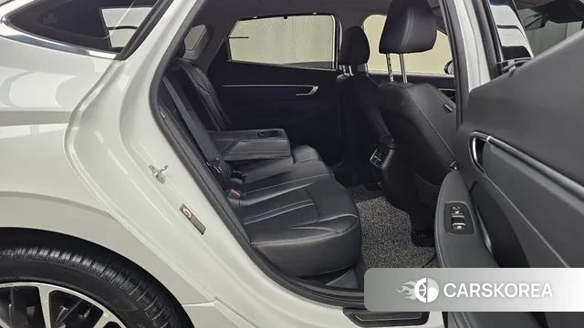 Hyundai Sonata (DN8) 2022 Белый из Кореи, фото 3