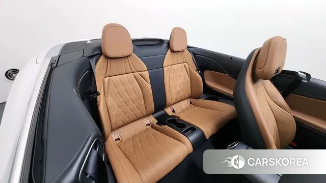 Mercedes-Benz CLE-Class C236 2024 Белый из Кореи, фото 3