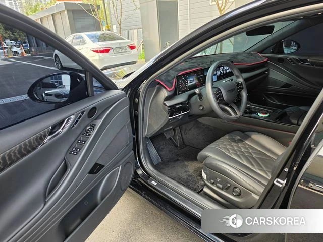 Genesis G80 (RG3) 2026 Черный из Кореи, фото 3