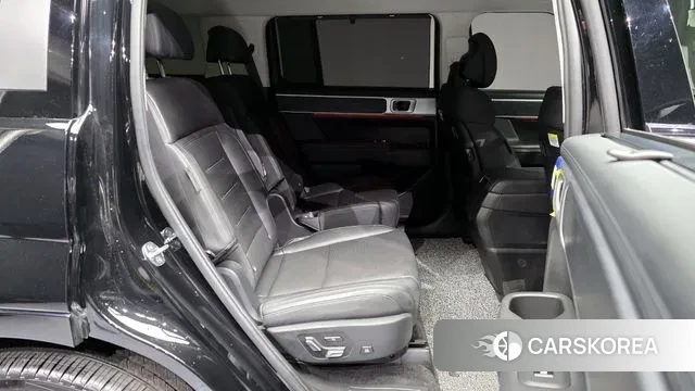 Hyundai Santa Fe (MX5) 2024 Черный из Кореи, фото 3