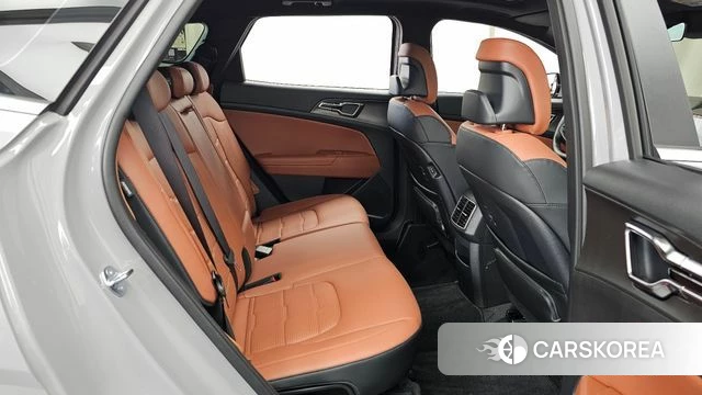 Kia The New Sportage 5th Generation 2025 Серебристо-серый из Кореи, фото 3