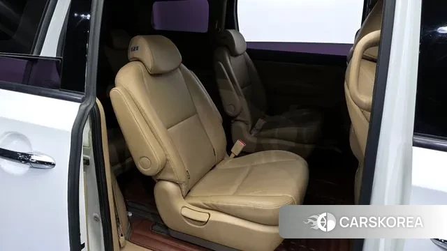Kia The New Carnival 2018 Белый из Кореи, фото 3