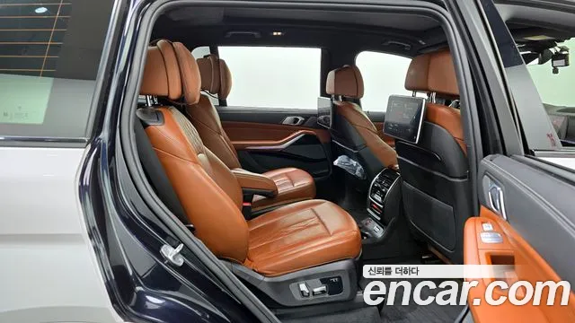 BMW X7 (G07) id 2207664 из Кореи 3