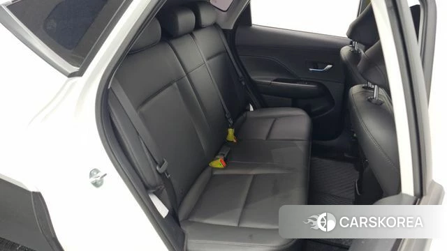 Hyundai Kona Hybrid (SX2) 2024 Белый из Кореи, фото 3